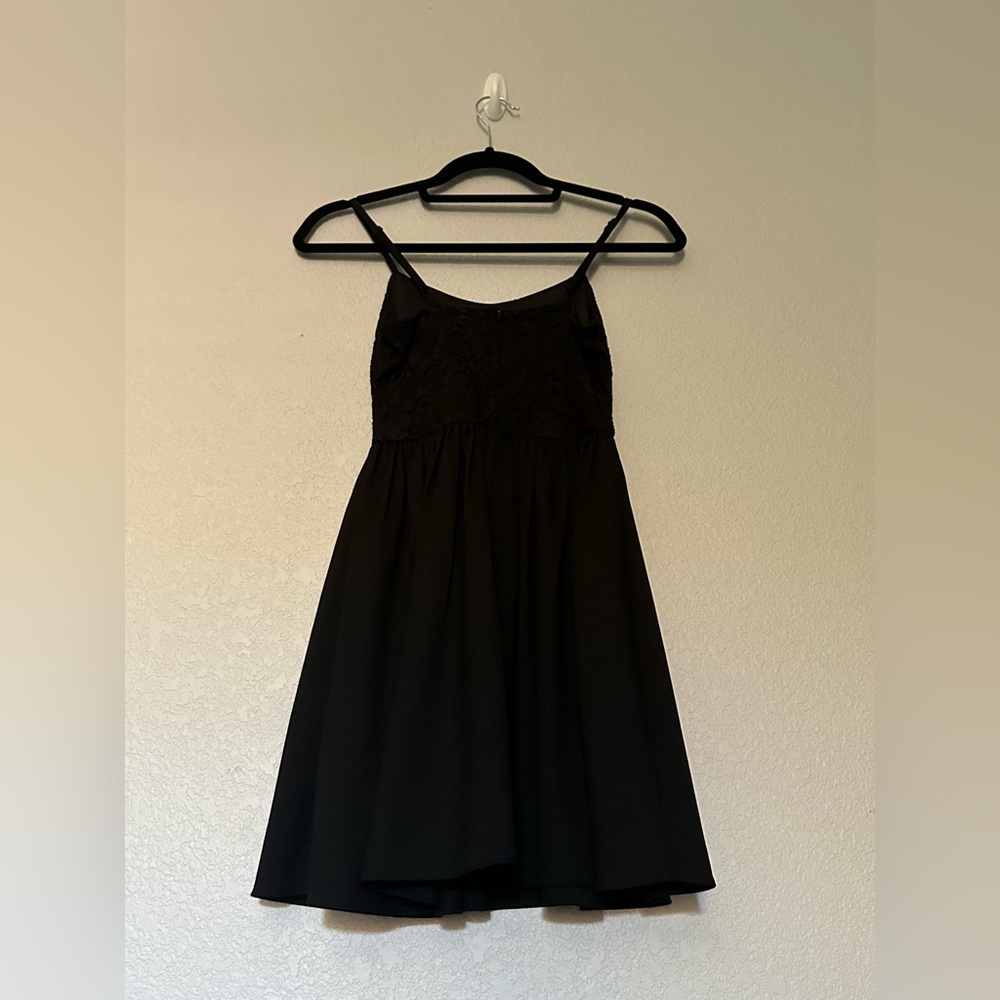 Divided Short Black Tank Top Dress